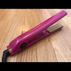 Pink Chi Ionic 1” flat iron
